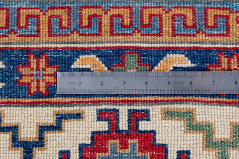Kazak Red Hand Knotted 68 X 97 Area Rug 700-137621 Image 7