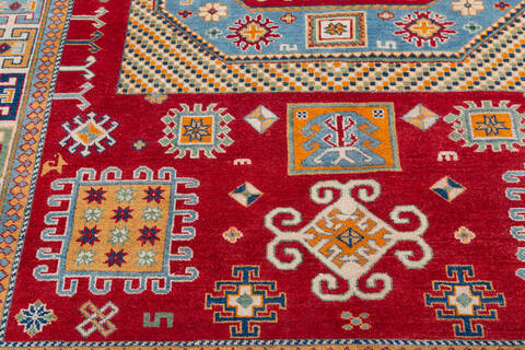 Kazak Red Hand Knotted 69 X 97 Area Rug 700-137622 Image 4