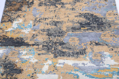 Modern Multicolor Hand Knotted 41 X 62 Area Rug 700-137661 Image 3