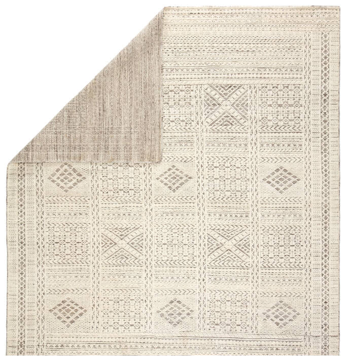 Jaipur Living Reign White 90 X 130 Area Rug RUG143900 803-139346 Image 2