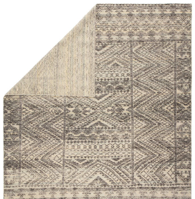 Jaipur Living Reign Grey 50 X 80 Area Rug RUG143895 803-139353 Image 2