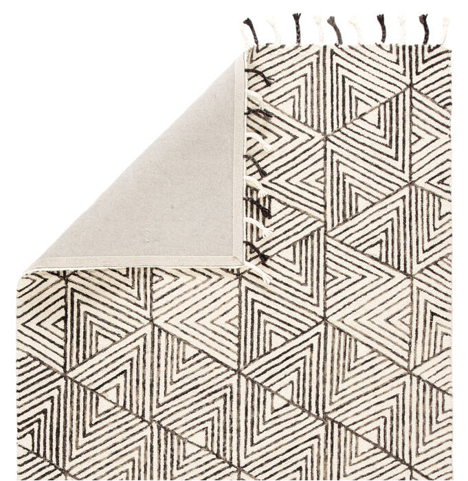 Jaipur Living Vera By Nikki Chu White 20 X 30 Area Rug RUG144774 803-139781 Image 2