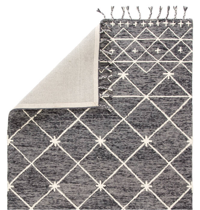 Jaipur Living Vera By Nikki Chu Grey 90 X 120 Area Rug RUG144799 803-139791 Image 2