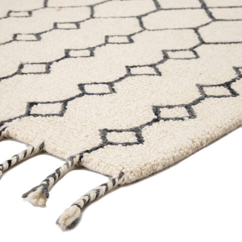 Jaipur Living Vera By Nikki Chu White 80 X 100 Area Rug RUG144814 803-139806 Image 1