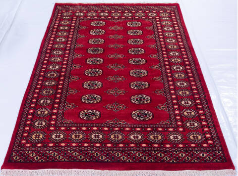Bokhara Red Hand Knotted 40 X 62 Area Rug 700-139935 Image 1