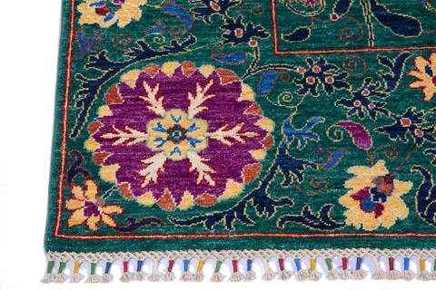 Chobi Green Hand Knotted 41 X 57 Area Rug 700-139945 Image 4