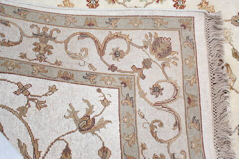Jaipur White Hand Knotted 51 X 72 Area Rug 905-139972 Image 6
