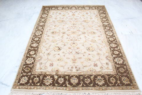 Jaipur Beige Hand Knotted 51 X 70 Area Rug 905-139994 Image 1