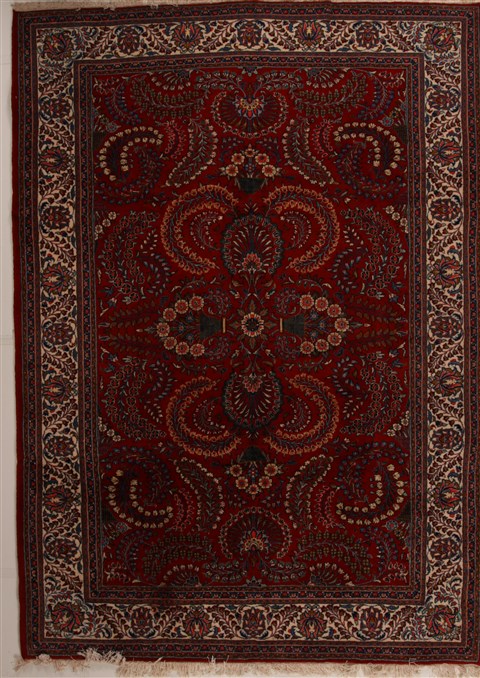 Sarouk Red Hand Knotted 82 X 118  Area Rug 251-14223 Image 0