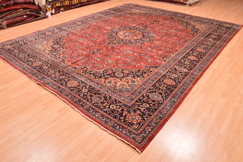 Kashan Blue Hand Knotted 98 X 124 Area Rug 100-14727 Image 2