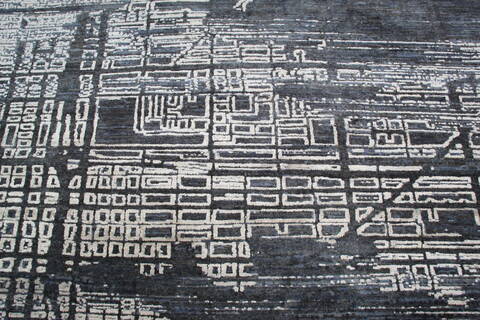 Modern-Contemporary Grey Hand Knotted 710 X 101 Area Rug 905-140017 Image 4