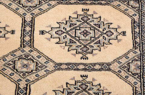 Bokhara Beige Hand Knotted 40 X 68  Area Rug 700-140419 Image 6