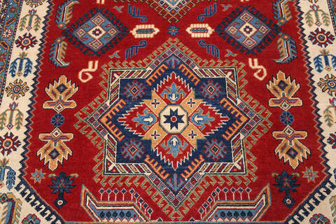 Kazak Red Hand Knotted 65 X 101 Area Rug 700-140463 Image 4