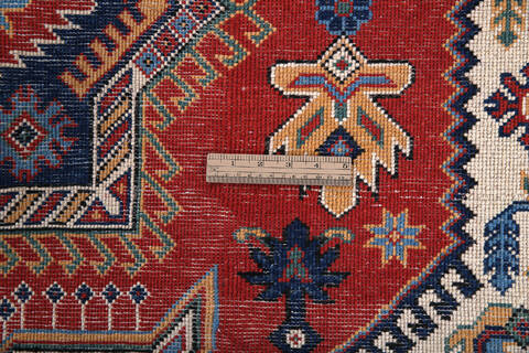 Kazak Red Hand Knotted 65 X 101 Area Rug 700-140463 Image 6
