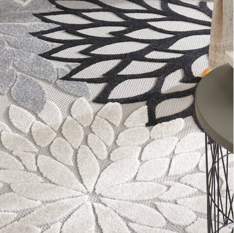 Nourison Aloha Black 70 X 100 Area Rug 805-140526 Image 4