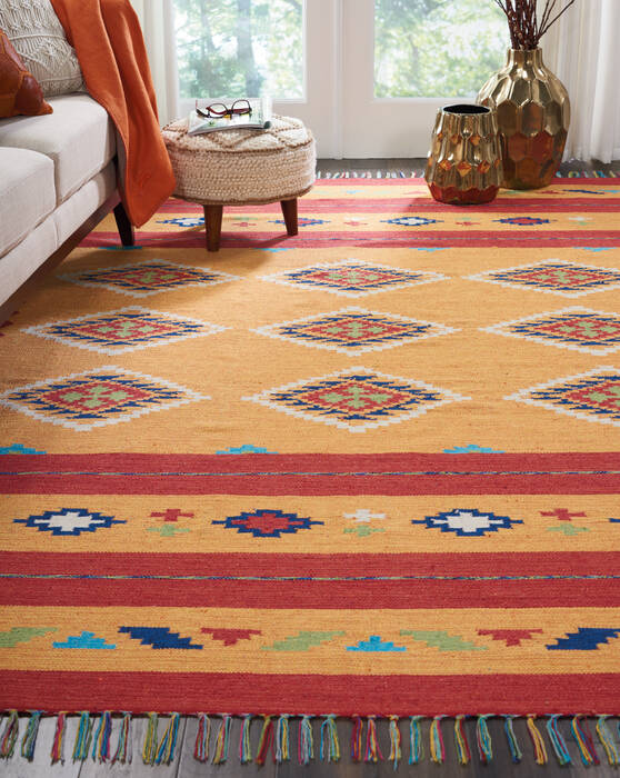 Nourison Baja Yellow 66 X 96 Area Rug 805-140875 Image 4