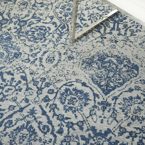 Nourison Damask Blue 60 X 90 Area Rug  805-141112 Image 4