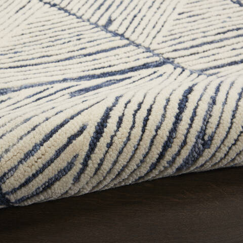 Nourison Vail White 53 X 73 Area Rug 805-142936 Image 2