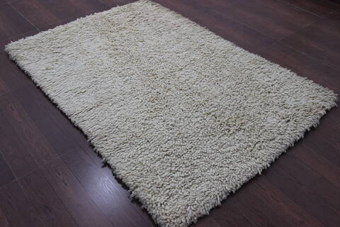 Shaggy Grey Shaggy 40 X 60 Area Rug 902-143403 Image 1