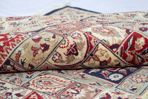 Pak-Persian Blue Hand Knotted 60 X 93 Area Rug 700-143408 Image 6