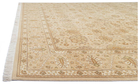 Pak-Persian Beige Hand Knotted 81 X 100 Area Rug 700-143412 Image 4