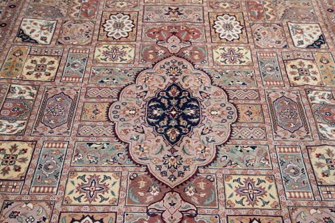 Pak-Persian Blue Hand Knotted 80 X 105 Area Rug 700-143416 Image 3