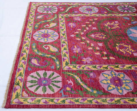 Modern Red Hand Knotted 68 X 99 Area Rug 700-143450 Image 4