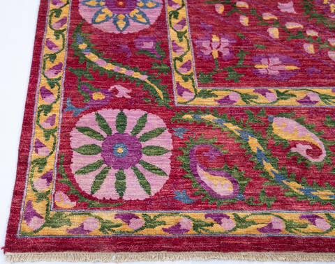 Modern Red Hand Knotted 68 X 99 Area Rug 700-143450 Image 5