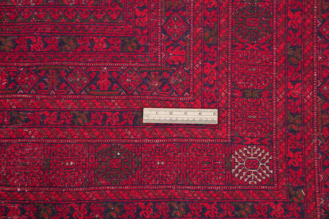 Khan Mohammadi Red Hand Knotted 64 X 93 Area Rug 700-143464 Image 7
