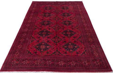 Khan Mohammadi Red Hand Knotted 67 X 99 Area Rug 700-143478 Image 1