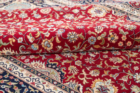 Pak-Persian Red Hand Knotted 48 X 73 Area Rug 700-143480 Image 6
