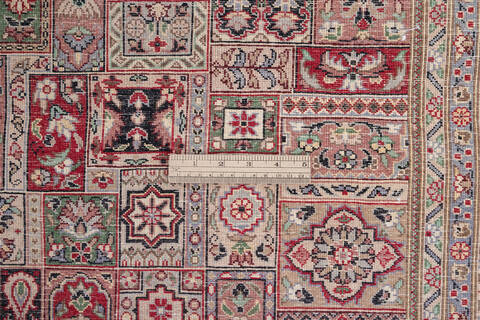 Pak-Persian Red Hand Knotted 47 X 75 Area Rug 700-143483 Image 7