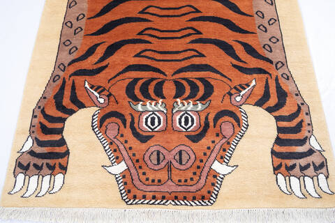 Pak-Persian Beige Hand Knotted 42 X 61  Area Rug 700-143493 Image 4