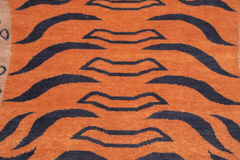 Pak-Persian Beige Hand Knotted 42 X 61  Area Rug 700-143493 Image 5