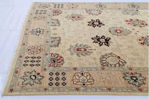 Chobi Beige Hand Knotted 66 X 910 Area Rug 700-143512 Image 6