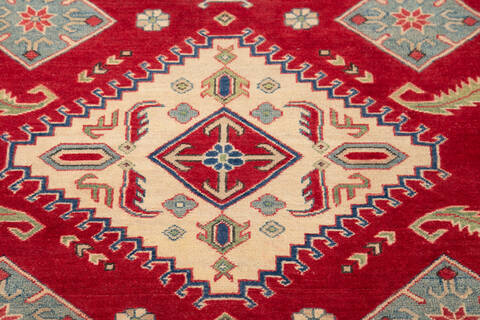 Kazak Red Hand Knotted 67 X 99 Area Rug 700-143514 Image 2