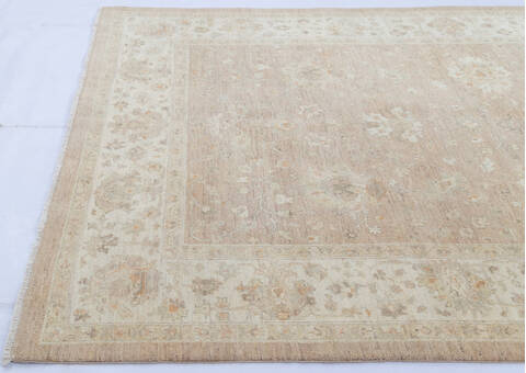 Chobi Beige Hand Knotted 64 X 97 Area Rug 700-143521 Image 3