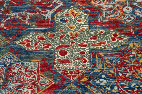 Modern Red Hand Knotted 40 X 510 Area Rug 700-144879 Image 2