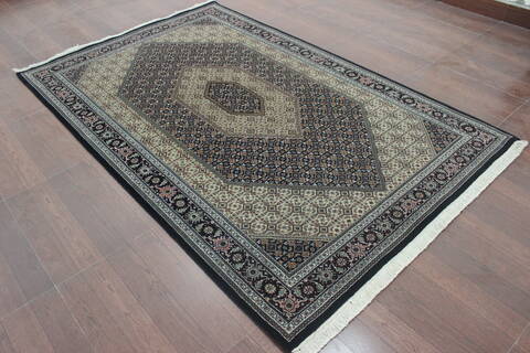 Bidjar Beige Hand Knotted 52 X 81 Area Rug 902-144929 Image 1