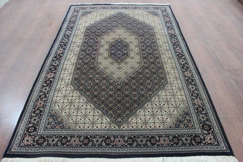 Bidjar Black Hand Knotted 51 X 82 Area Rug 902-144930 Image 3