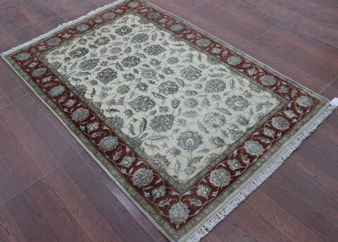 Kashan Red Hand Knotted 40 X 60 Area Rug 902-144935 Image 1