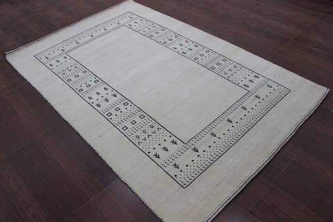 Luri Beige Hand Loomed 47 X 73 Area Rug 902-144939 Image 1