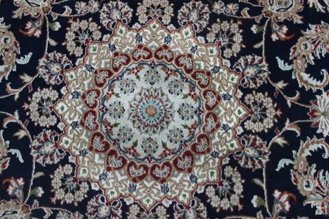 Nain Blue Round Hand Knotted 50 X 50 Area Rug 902-144959 Image 1