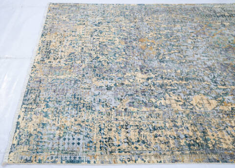 Modern Grey Hand Knotted 57 X 710 Area Rug 700-145002 Image 3