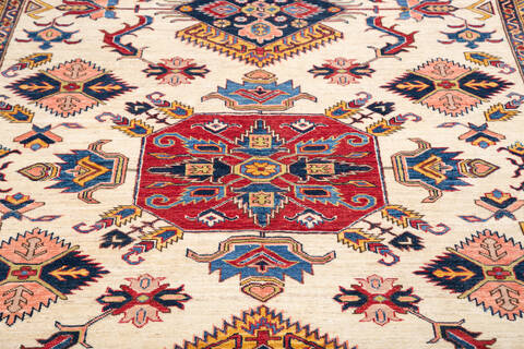 Kazak Beige Hand Knotted 69 X 97 Area Rug 700-145039 Image 3