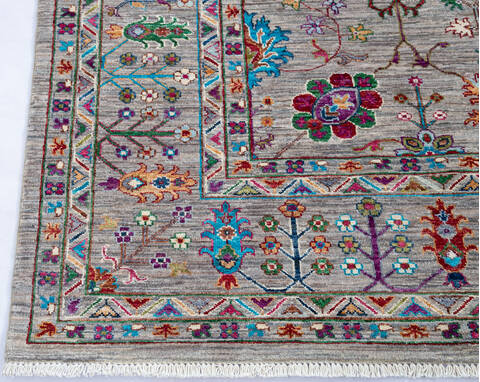 Chobi Grey Hand Knotted 70 X 99 Area Rug 700-145111 Image 4