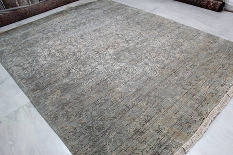 Jaipur Grey Hand Knotted 81 X 100 Area Rug 905-145122 Image 2