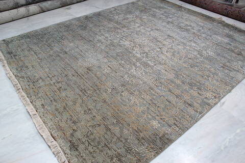 Jaipur Grey Hand Knotted 81 X 100 Area Rug 905-145122 Image 3