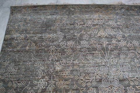 Jaipur Grey Hand Knotted 81 X 100 Area Rug 905-145122 Image 7