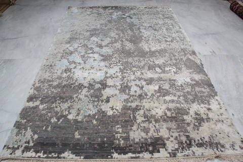Jaipur Grey Hand Knotted 60 X 92 Area Rug 905-145123 Image 1